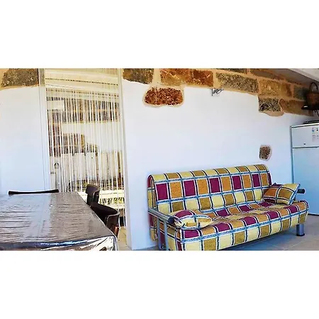 Con Giardino E Piscina Privata 45 *