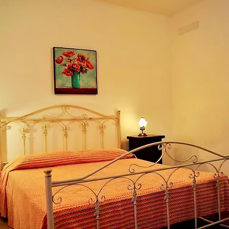 Con Giardino E Piscina Privata 45