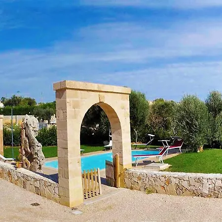 Con Giardino E Piscina Privata 45 Villa